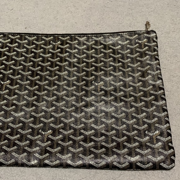 Goyard Senat GM Pouch - Authentic - Picture 3 of 8